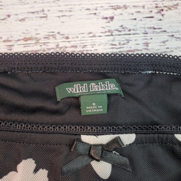 Wild Fable butterfly mini skirt - Size:S - Picture 4 of 5